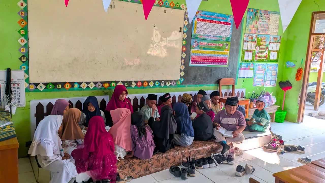 Menyambut Hari Santri Dengan Khotmil Qur'an